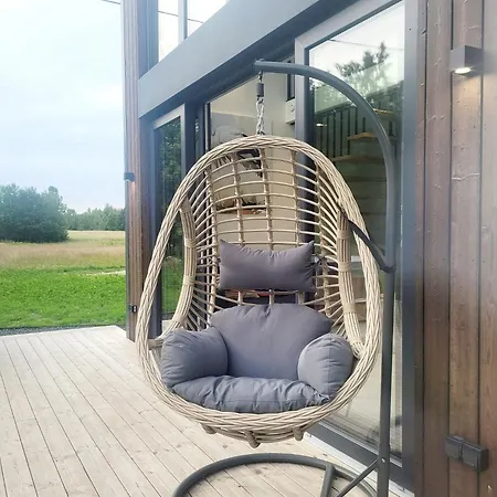 Vilanovka - Z Prywatna Balia Przy Stawie I Lesie Holiday home Wilanowo (Kartuzy)