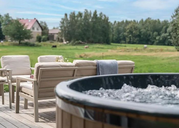 Vilanovka - Z Prywatna Balia Przy Stawie I Lesie Prázdninový dům *