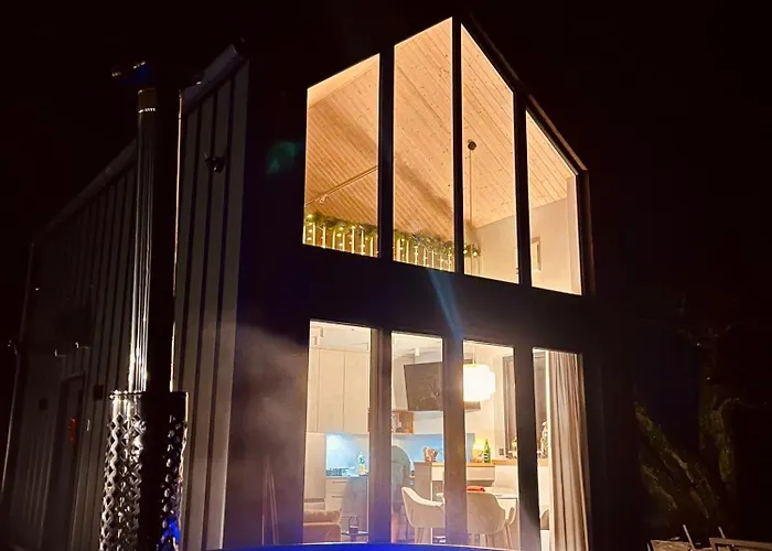 Vilanovka - Z Prywatna Balia Przy Stawie I Lesie Prázdninový dům Wilanowo (Kartuzy)